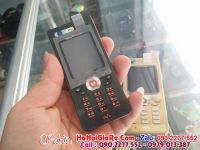 Điện thoại sony w880i ( Bán điện thoại cổ độc lạ giá rẻ tại hà nội giao hàng toàn quốc )